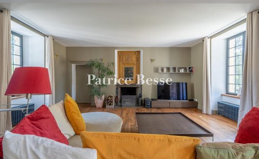 19 Th C. Chateau With Outbuildings And Pool