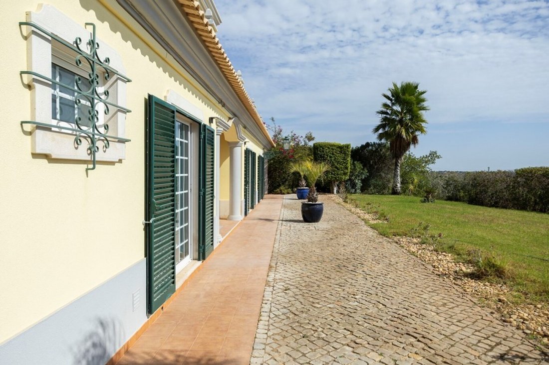 Casa a Moncarapacho, Algarve, Portogallo 1 - 16579277