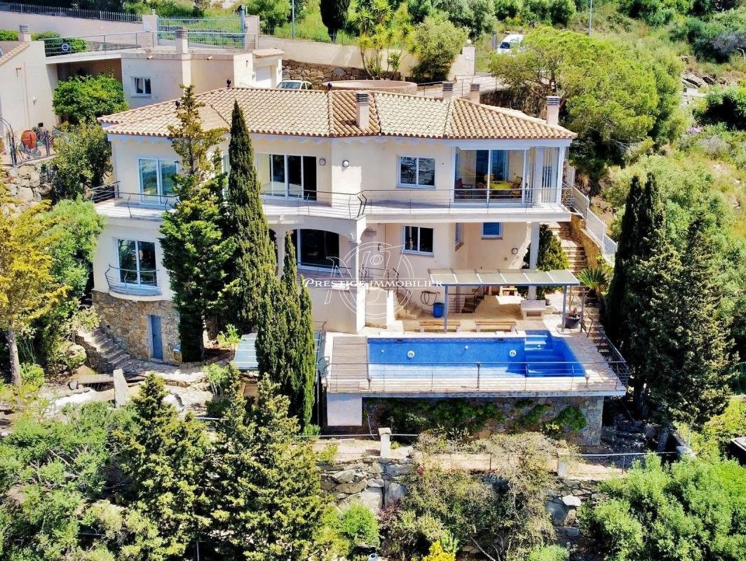 Villa in Roses, Catalonia, Spain 1 - 16575958