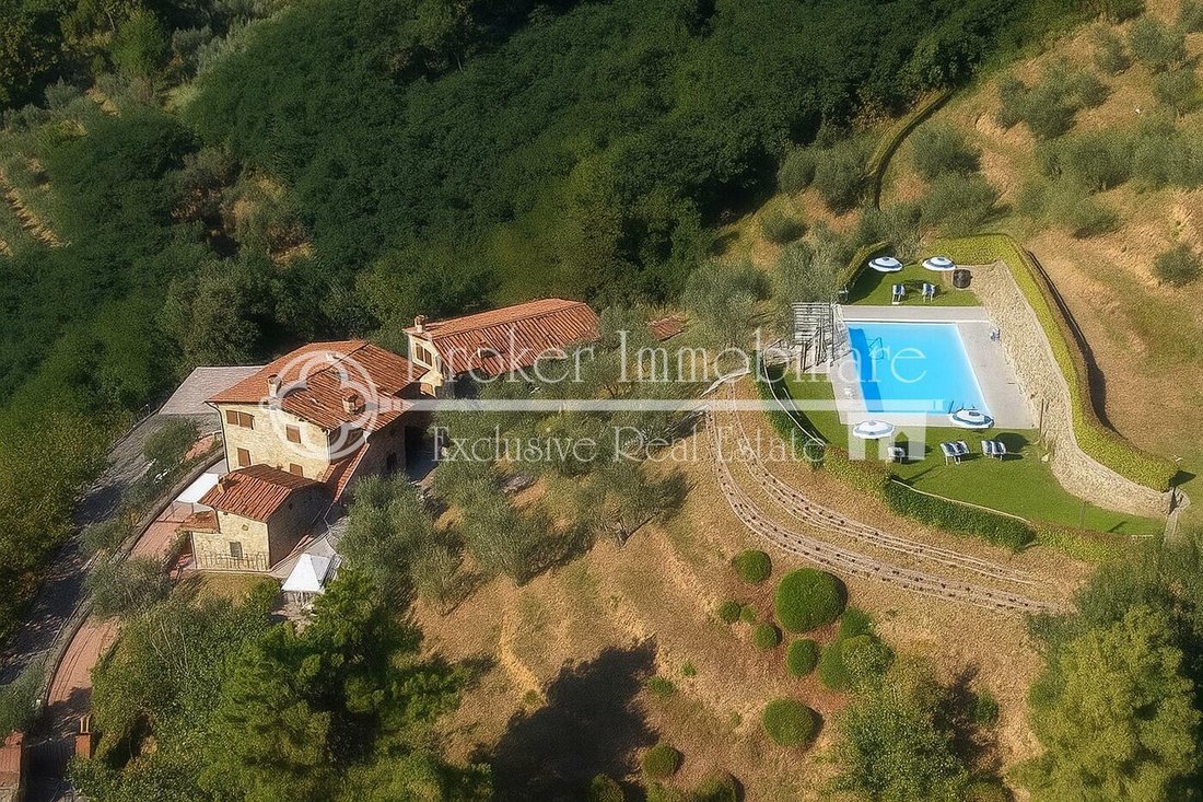 Villa in Pescaglia, Tuscany, Italy 1 - 16579643