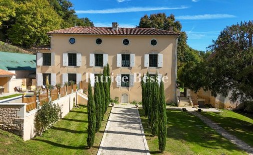 19 Th C. Chateau With Outbuildings And Pool