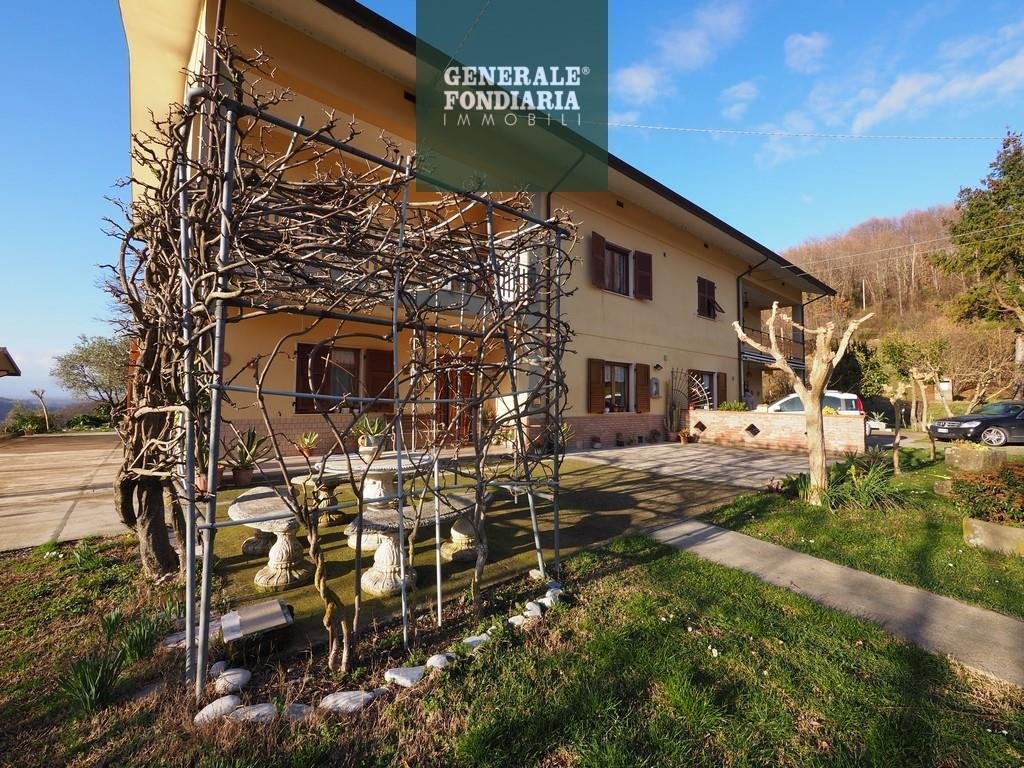 House in Fivizzano, Tuscany, Italy 5 - 16575617