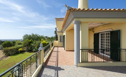 Maison à Moncarapacho, Algarve, Portugal 1