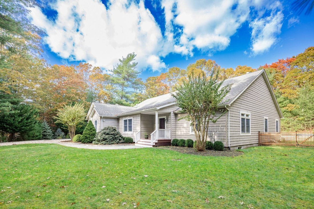 House in East Hampton, New York, United States 2 - 16575396