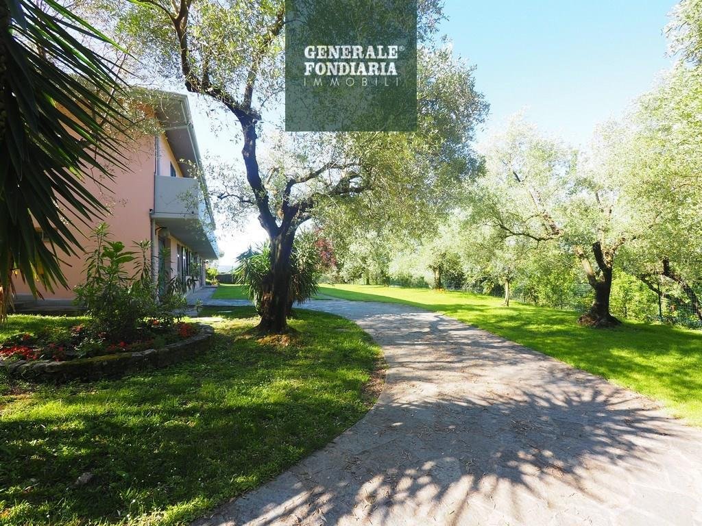 Villa in Ceparana, Liguria, Italy 3 - 16575858