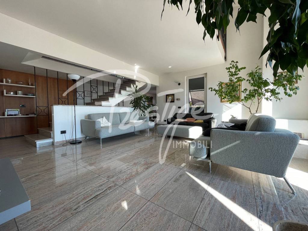 Villa in Italy 4 - 16577653
