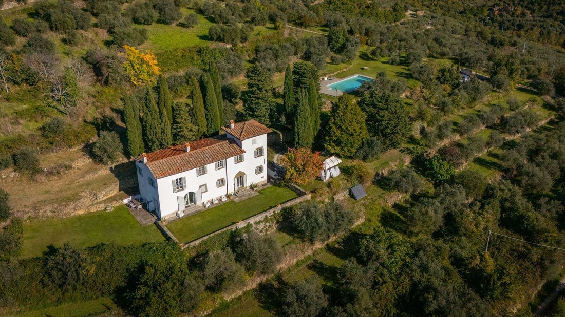 Villa in Castelfranco Piandisco, Tuscany, Italy 1 - 16577677