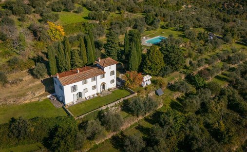 Villa in Castelfranco Piandisco, Tuscany, Italy 1