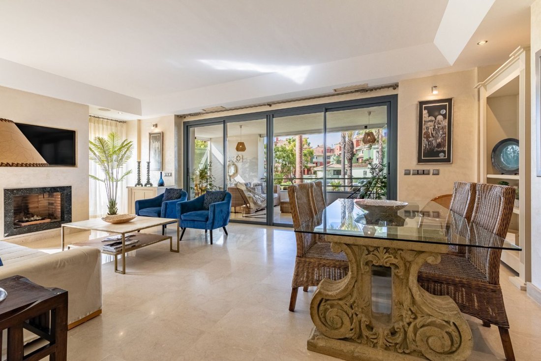 Apartment in Sotogrande, San Roque, Andalusia 4 - 16575107