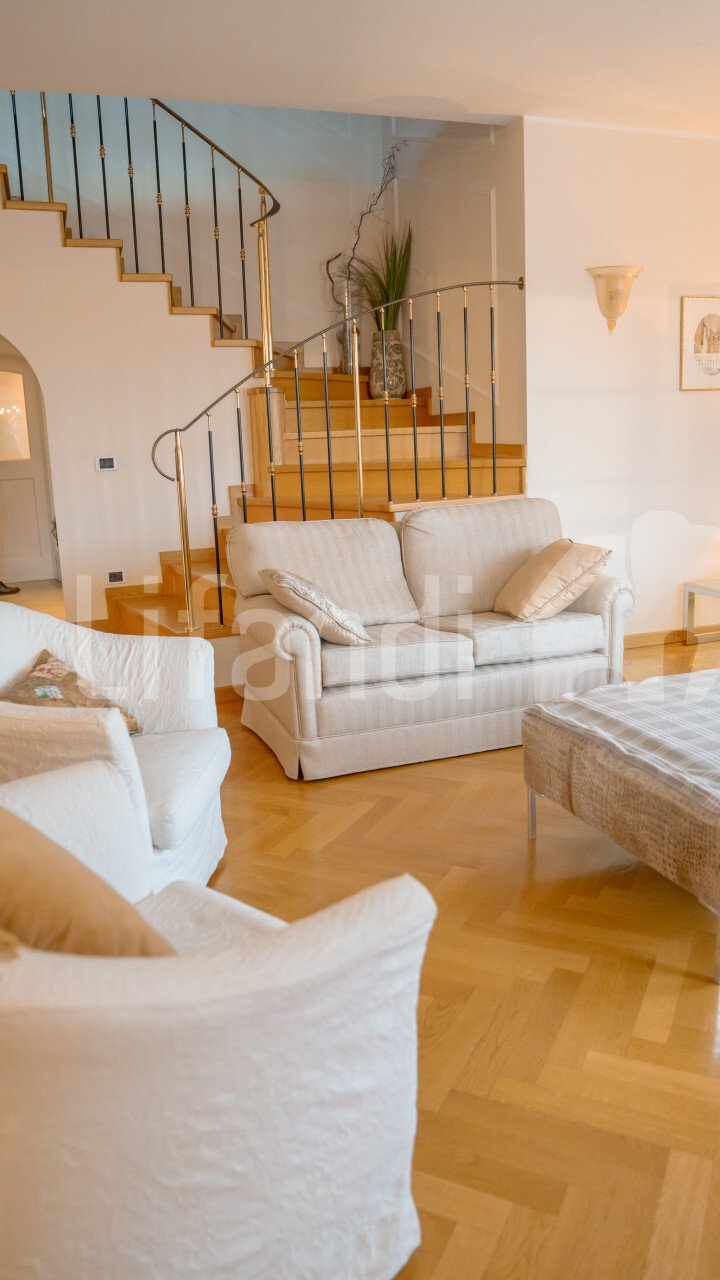 Villa in Fondo, Trentino – Alto Adige/Südtirol, Italy 4 - 16579207