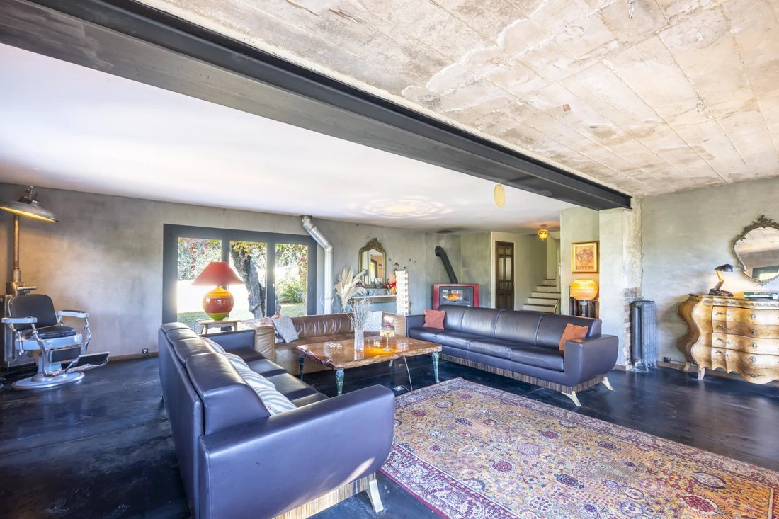 Villa in Grasse, Provence-Alpes-Côte d'Azur, France 4 - 16576362
