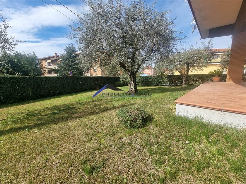 Villa in Center, Sarzana, Liguria 1 - 16575905