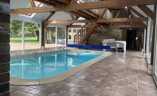 For Sale Dpt Eure (27) Near Pacy Sur Eure Moulin 353 M2 With Swimming Pool On Land Of 5542 M2 On The