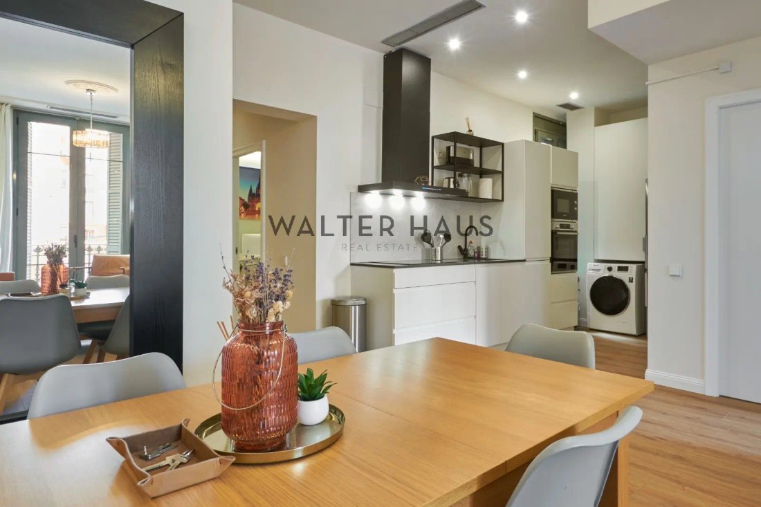 Apartment in Eixample, Barcelona, Spain 4 - 16309930