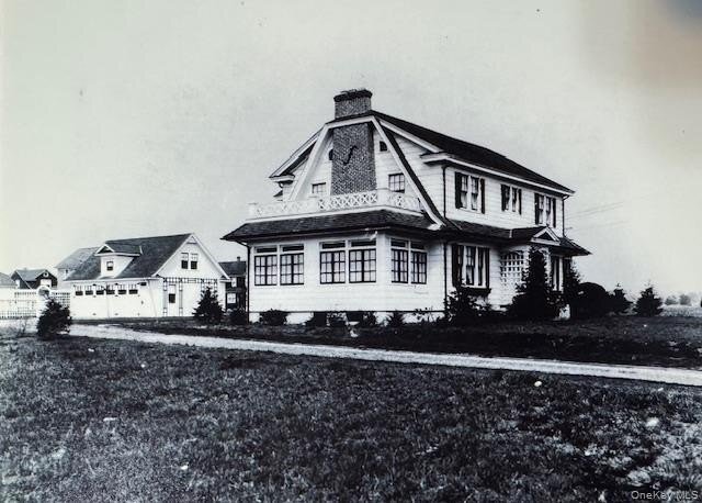 House in Mineola, New York, United States 3 - 16578870