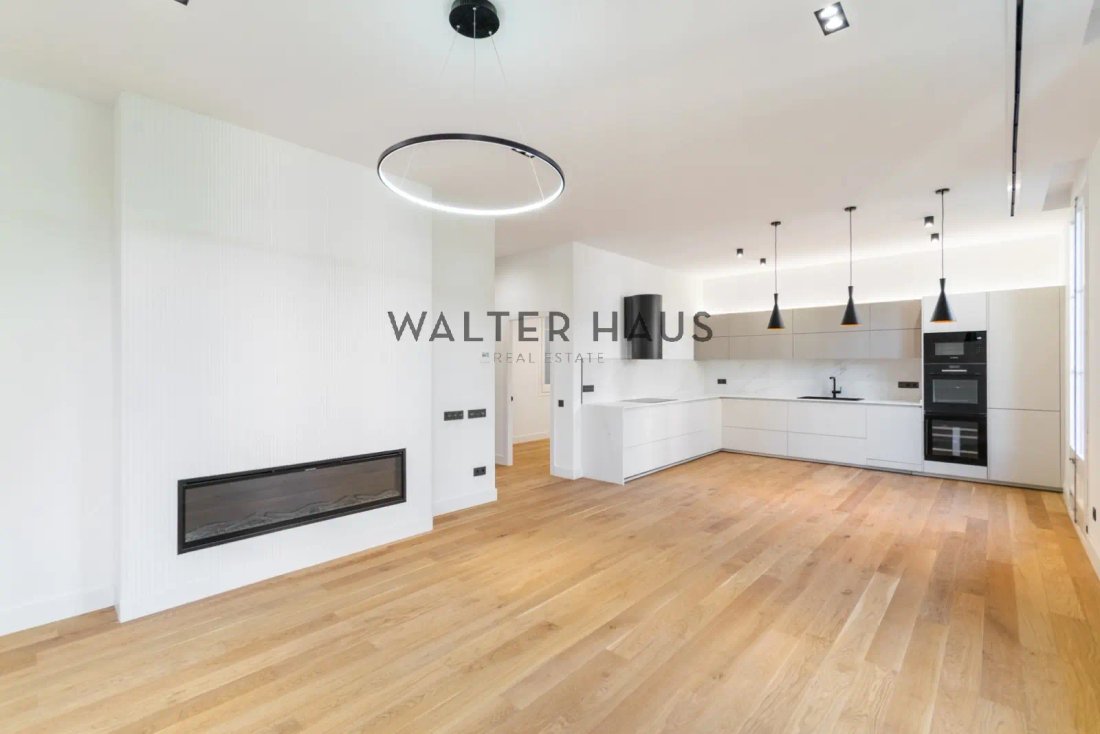 Apartment in Eixample, Barcelona, Spain 5 - 15872073