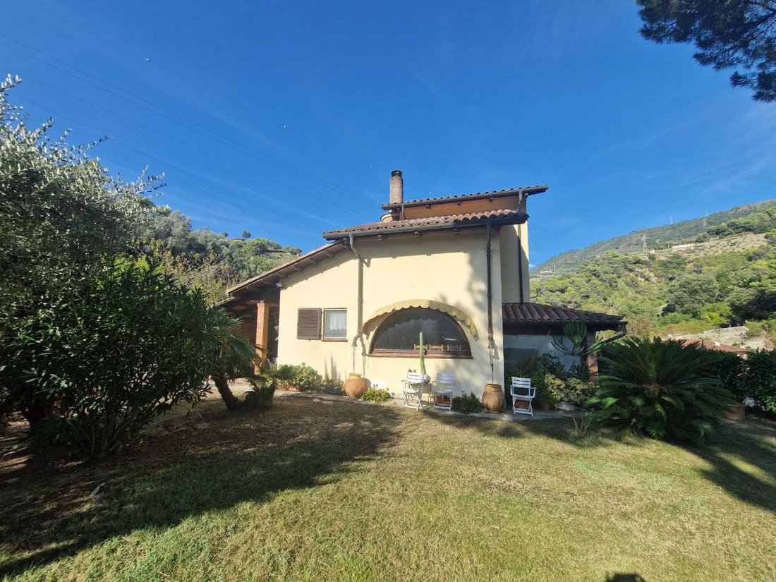 House in Soldano, Liguria, Italy 4 - 16575880