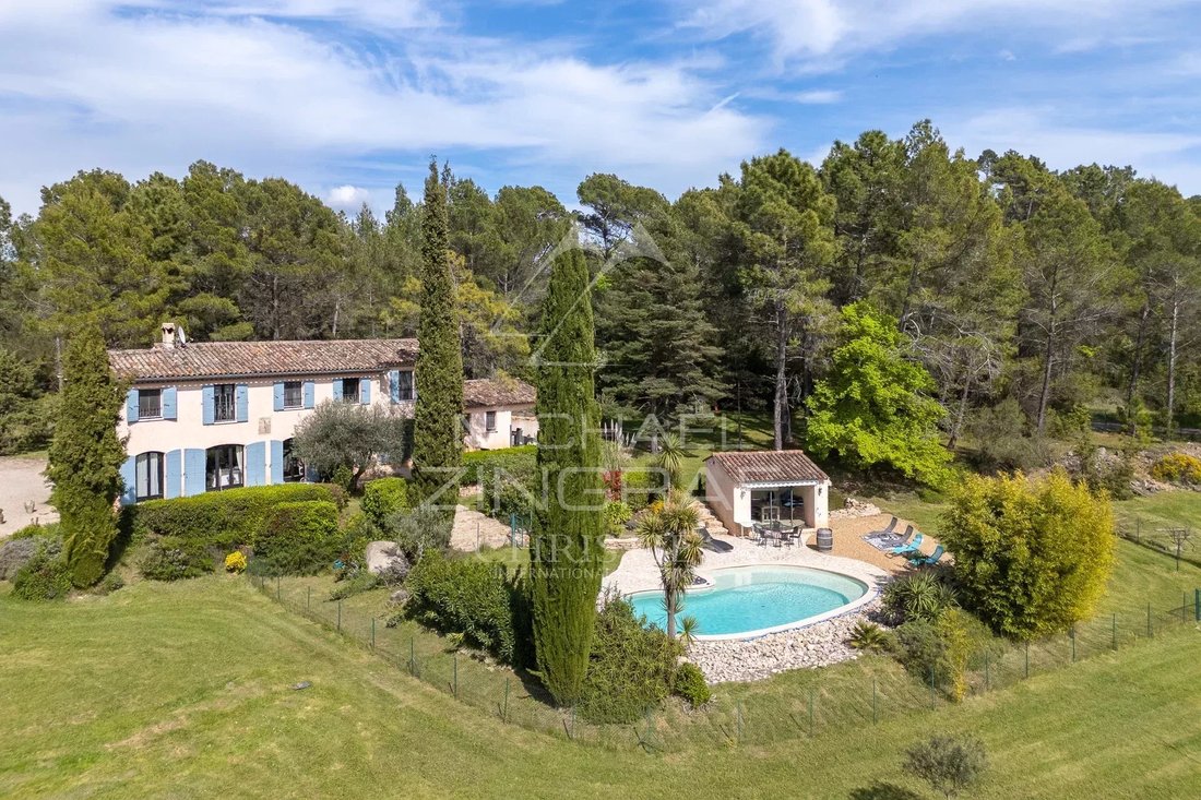 Villa à Fayence, Provence-Alpes-Côte d'Azur, France 1 - 15523420