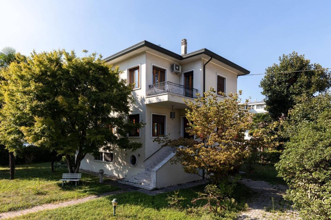 House in Center, Mogliano Veneto, Veneto 1 - 16575780