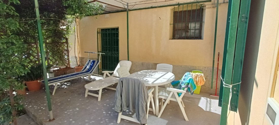 House in Sasso di Bordighera, Bordighera, Liguria 4 - 16576112