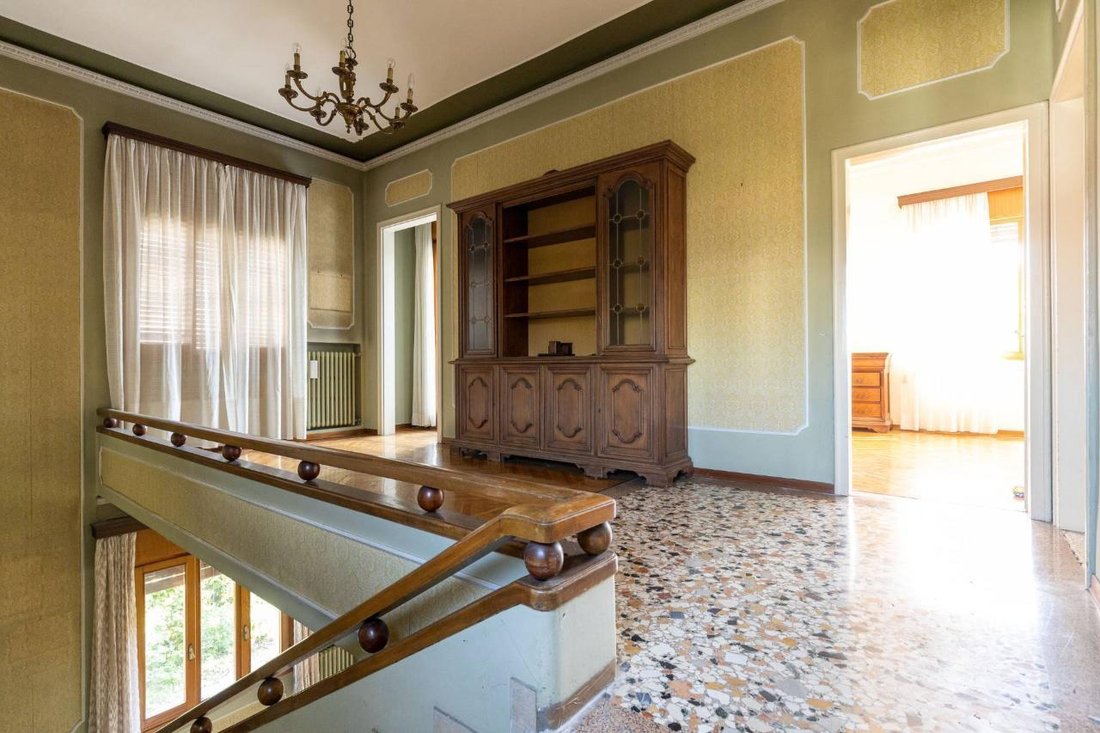 House in Center, Mogliano Veneto, Veneto 4 - 16575780