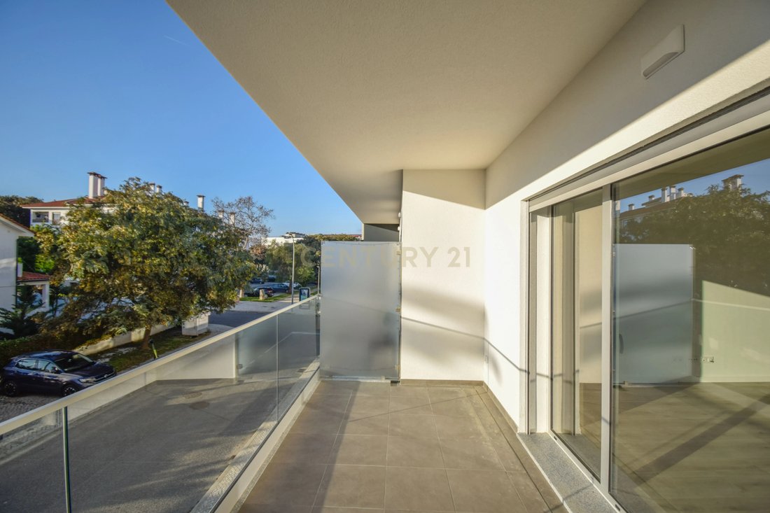 Apartment in Carcavelos e Parede, Lisbon, Portugal 1 - 16576447