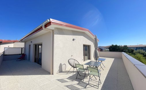 Apartment in La Tour-de-Salvagny, Auvergne-Rhône-Alpes, France 1