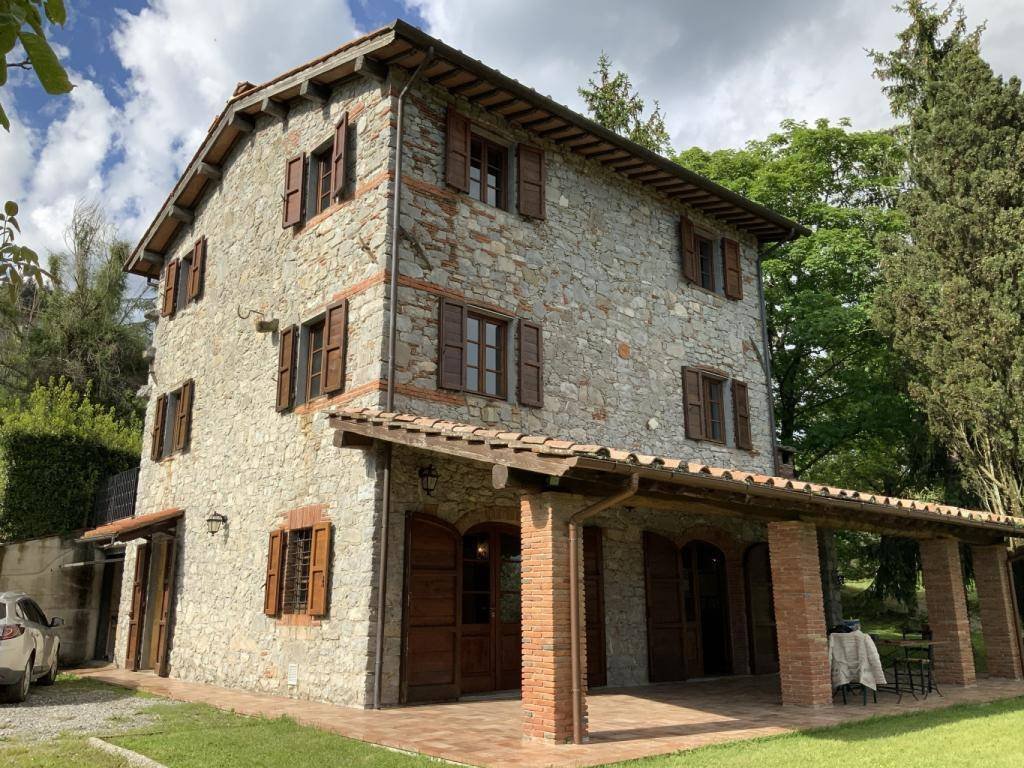 Autres à Pescaglia, Toscane, Italie 1 - 16578023