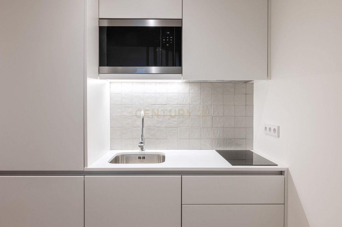 Apartment in Cedofeita, Santo Ildefonso, Se, Miragaia, Sao Nicolau e Vitoria, Porto District, Portugal 2 - 16578287
