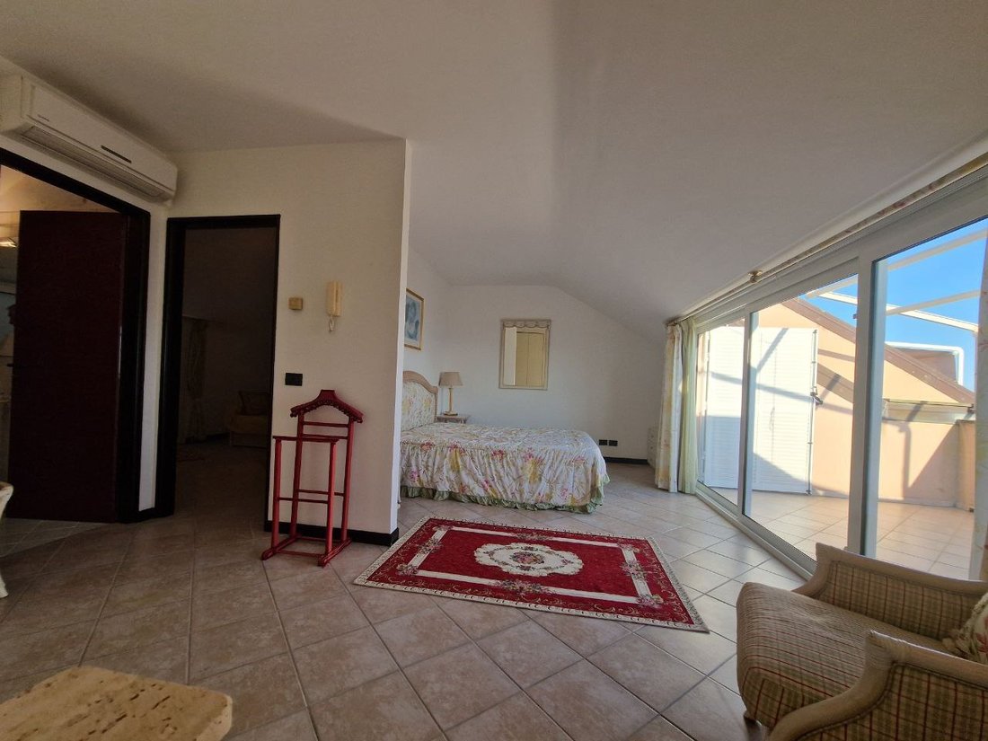 Apartment in Vallecrosia, Liguria, Italy 5 - 16576141
