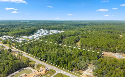 Land in Freeport, Florida, United States 1