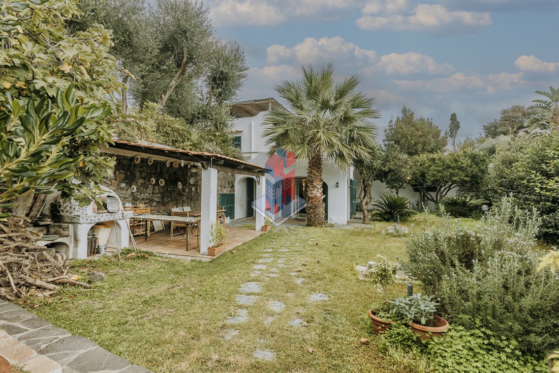 Villa in Ischia, Campania, Italy 3 - 16579187