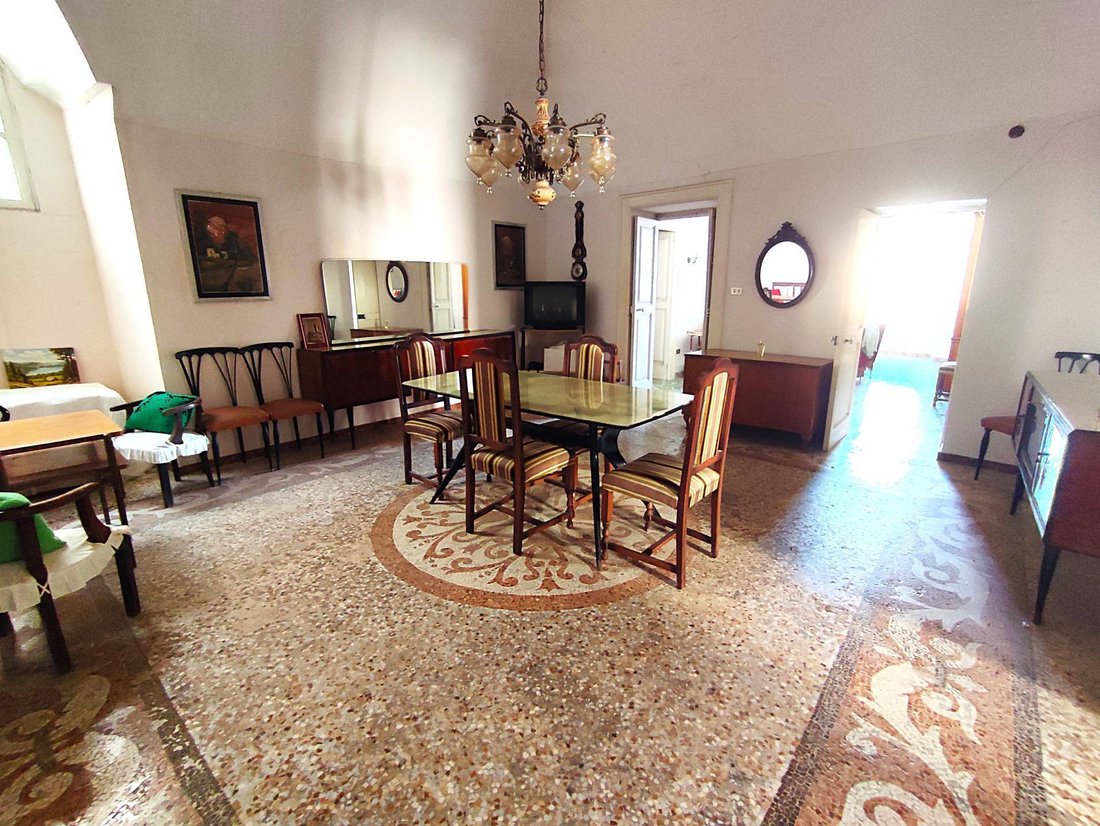 House in Historic Center, Gallipoli, Apulia 5 - 16578603