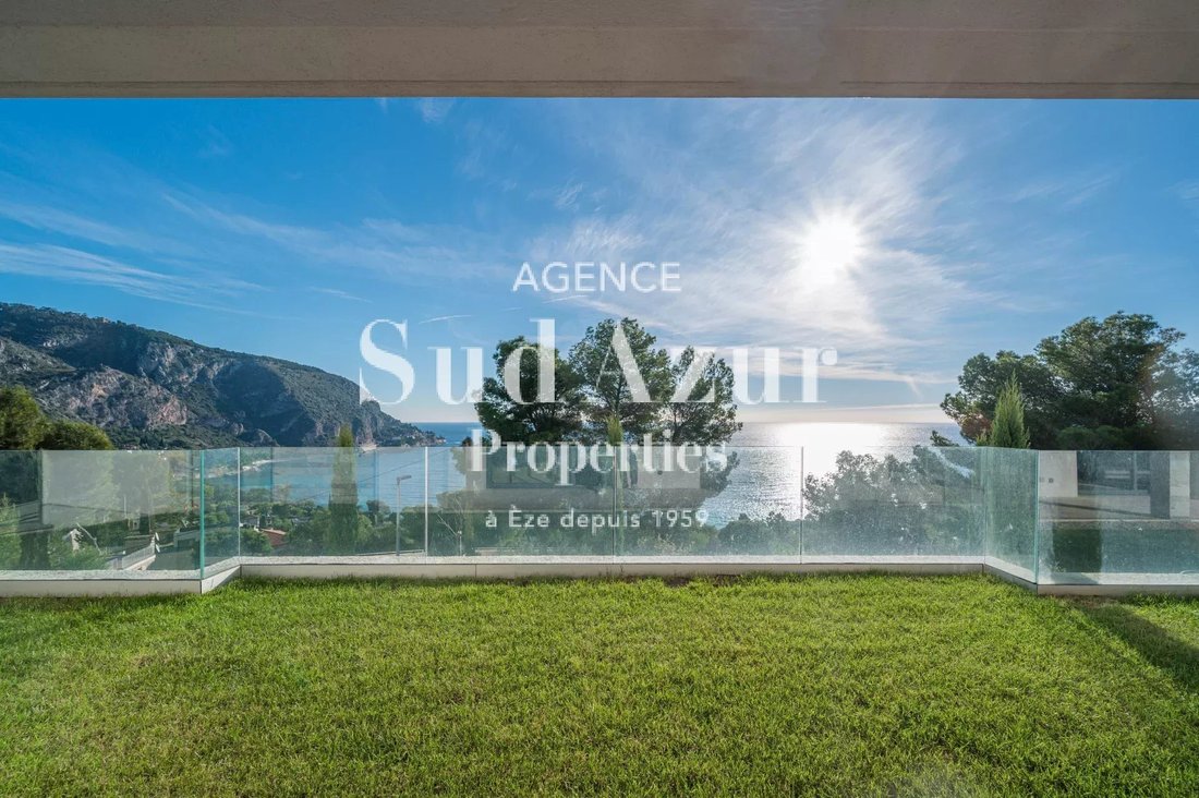 House in Èze, Provence-Alpes-Côte d'Azur, France 3 - 16575888