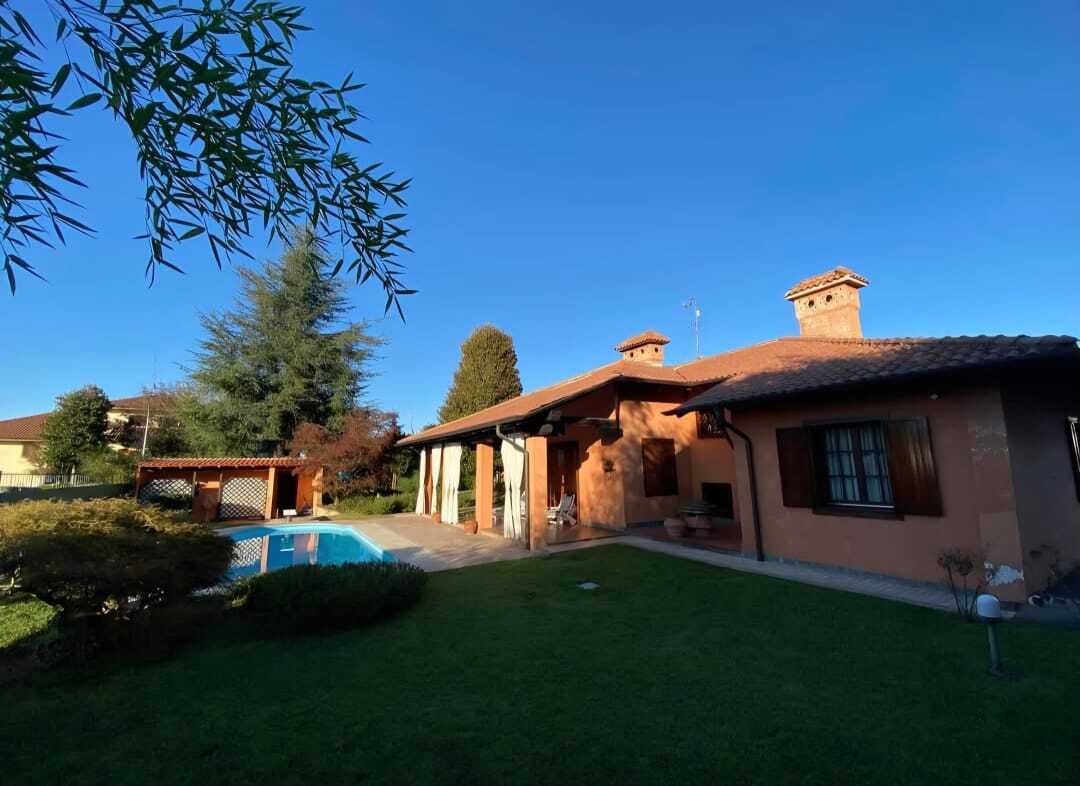 Villa in Nerviano, Lombardy, Italy 2 - 16579206