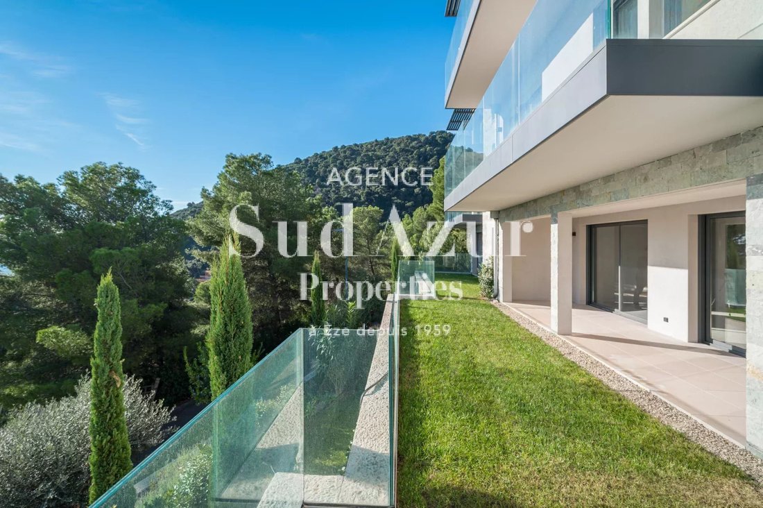 House in Èze, Provence-Alpes-Côte d'Azur, France 4 - 16575888