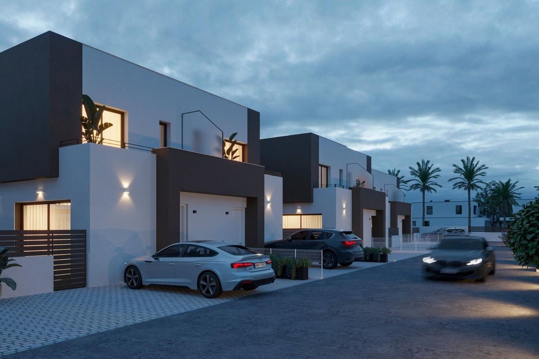 Villa in Elx / Elche, Valencian Community, Spain 5 - 16576463