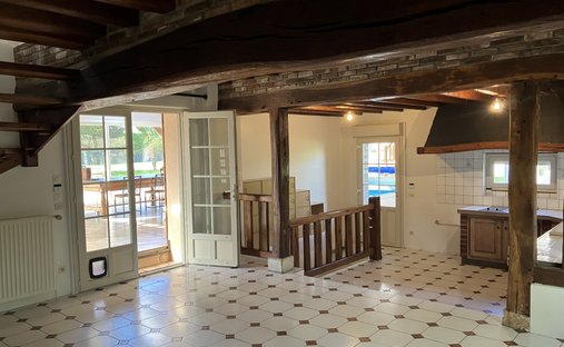 For Sale Dpt Eure (27) Near Pacy Sur Eure Moulin 353 M2 With Swimming Pool On Land Of 5542 M2 On The