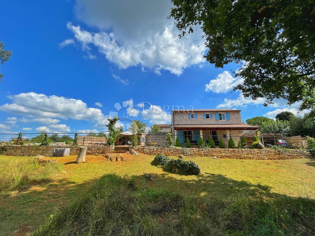 House in Sveti Lovrec Pazenaticki, Istria County, Croatia 4 - 16578273