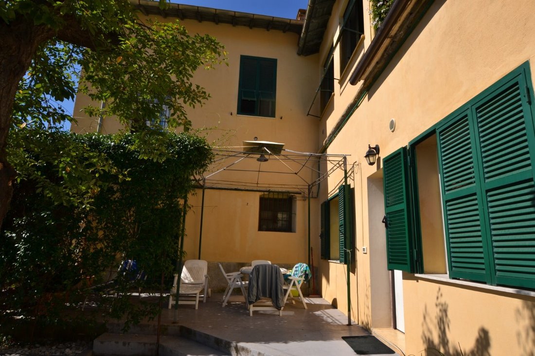 House in Sasso di Bordighera, Bordighera, Liguria 3 - 16576112