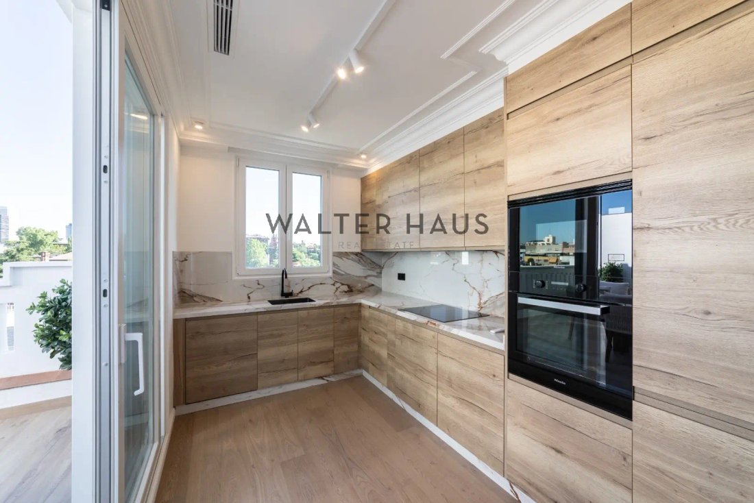 Penthouse in Centro, Madrid, Spain 4 - 15854573