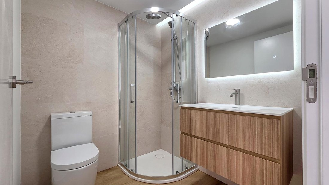 Apartment in Ciutat Vella, Valencia, Spain 4 - 16579695