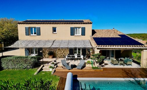 House in Uzès, Occitania, France 1