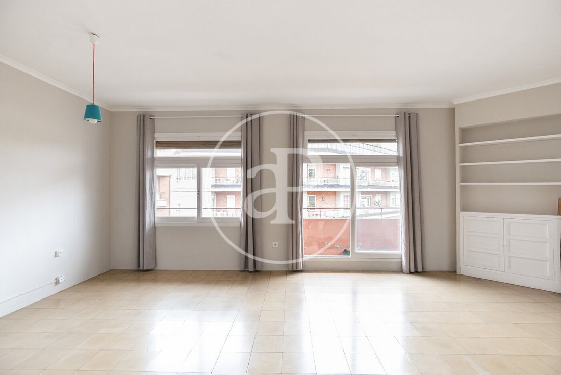 Apartment in Eixample, Barcelona, Spain 3 - 16579892