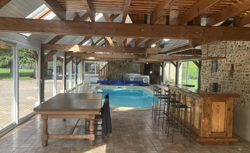 For Sale Dpt Eure (27) Near Pacy Sur Eure Moulin 353 M2 With Swimming Pool On Land Of 5542 M2 On The