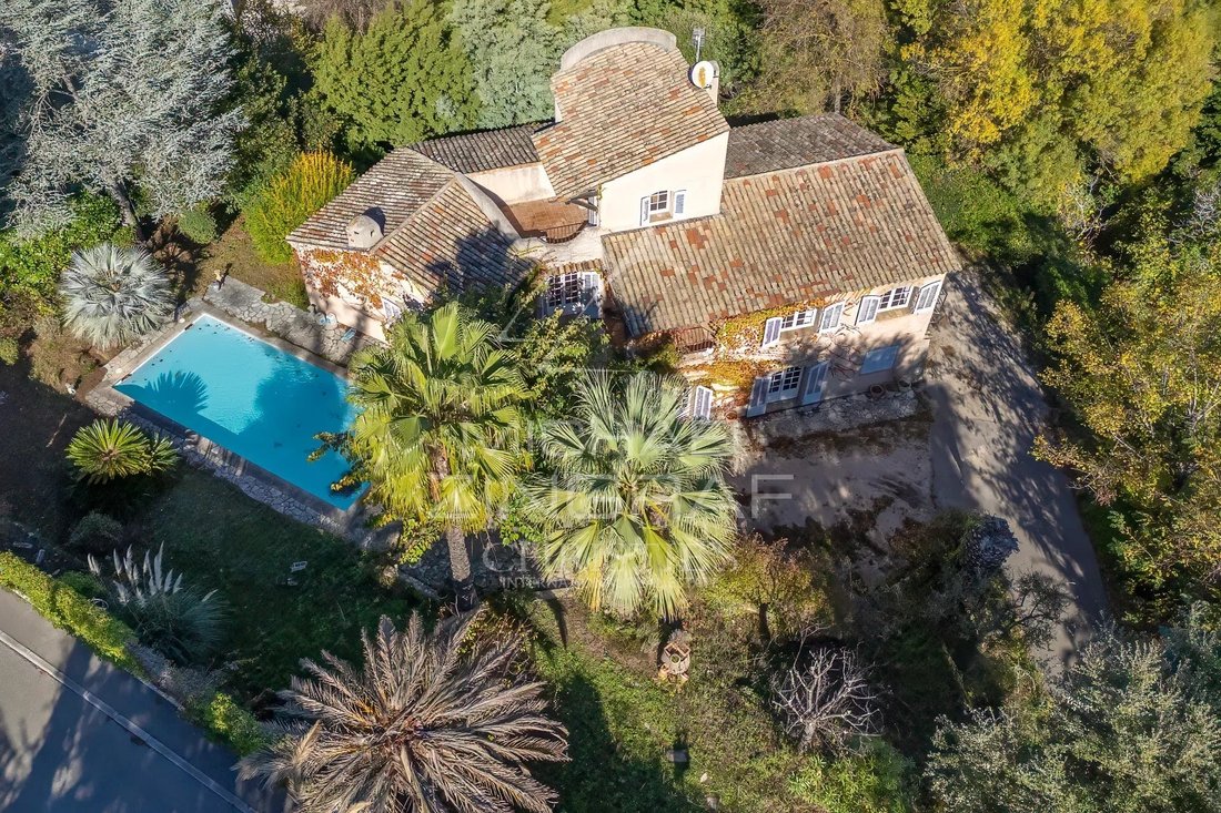 House in Le Grand Duc-Minelle, Mandelieu-la-Napoule, France 1 - 16575478