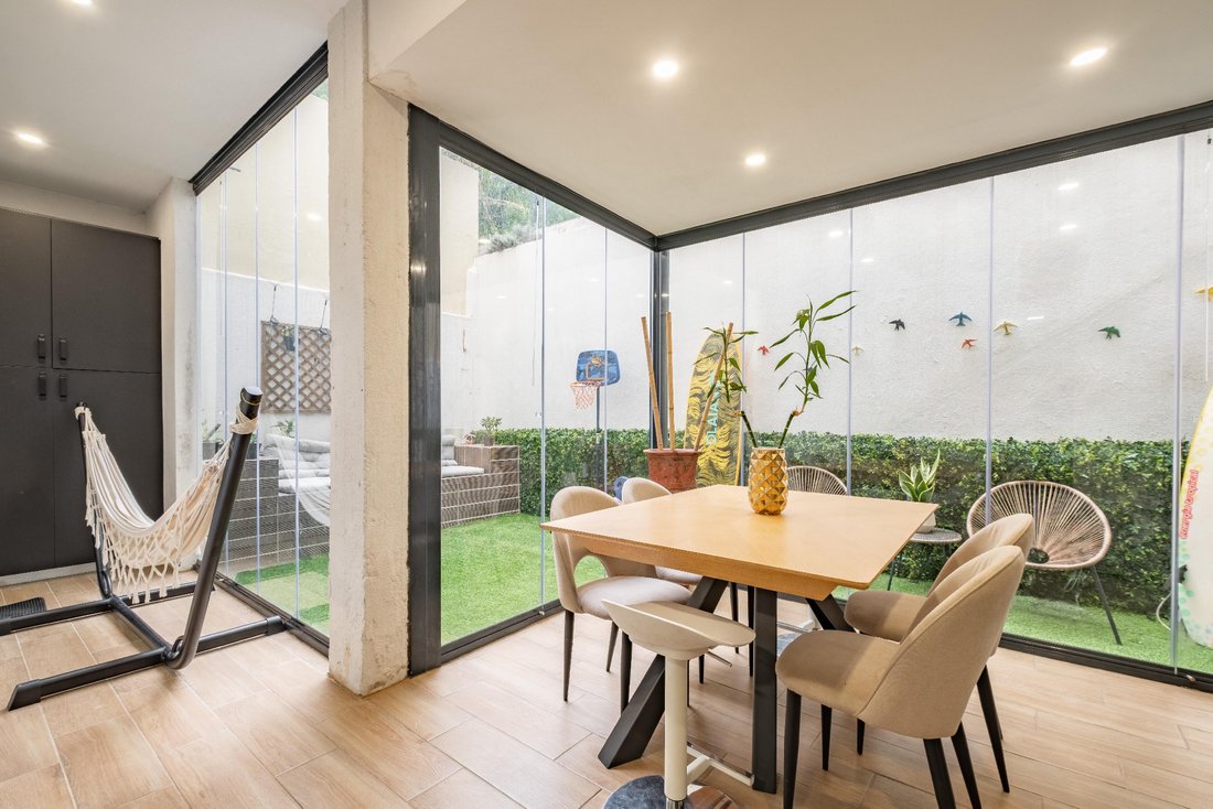 Apartment in Arroios, Lisbon, Portugal 2 - 16578297