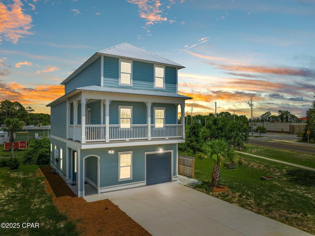 Panama City Beach, Florida, United States 2 - 16577428