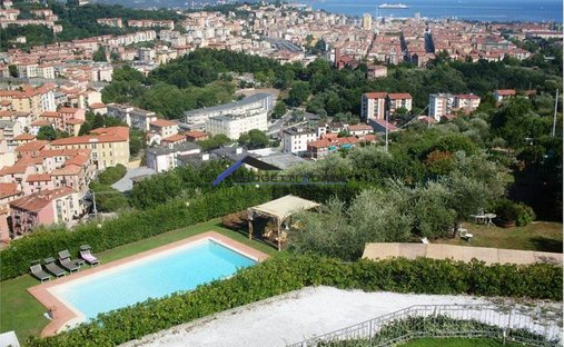 Penthouse in Colli - Vicci, La Spezia, Italy 1