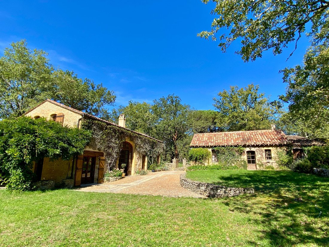 Estate in Mauzac-et-Grand-Castang, Nouvelle-Aquitaine, France 4 - 16577853